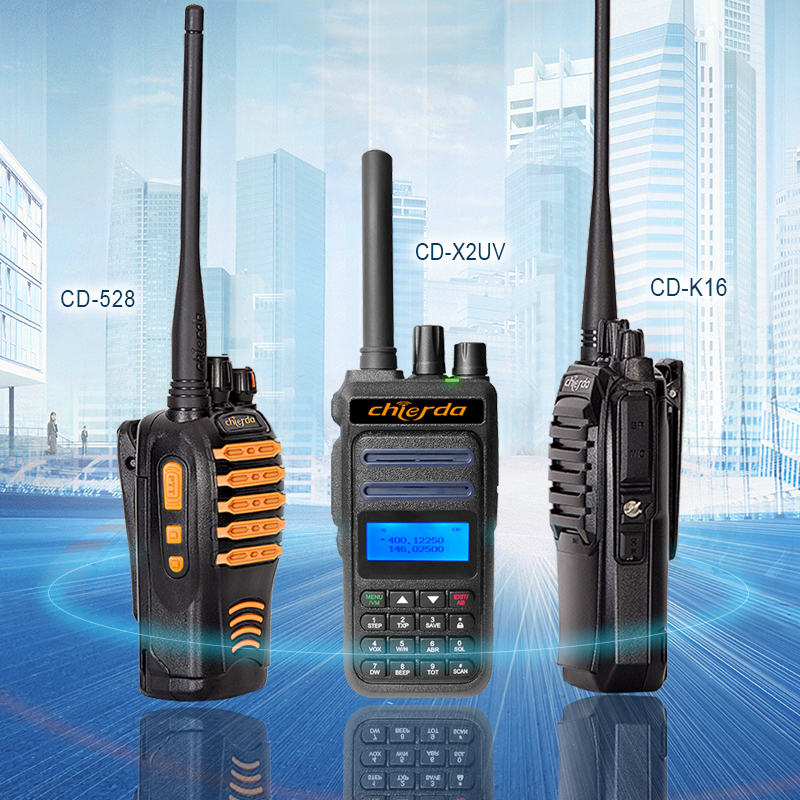 What is the difference between digital walkietalkie &analog walkie